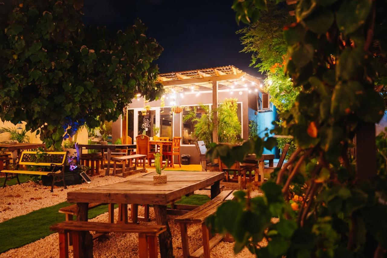 אורנג'סטאד Hotel Rh Boutique Aruba מראה חיצוני תמונה